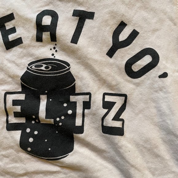 Visual Tank Top - Picture 3 of 5